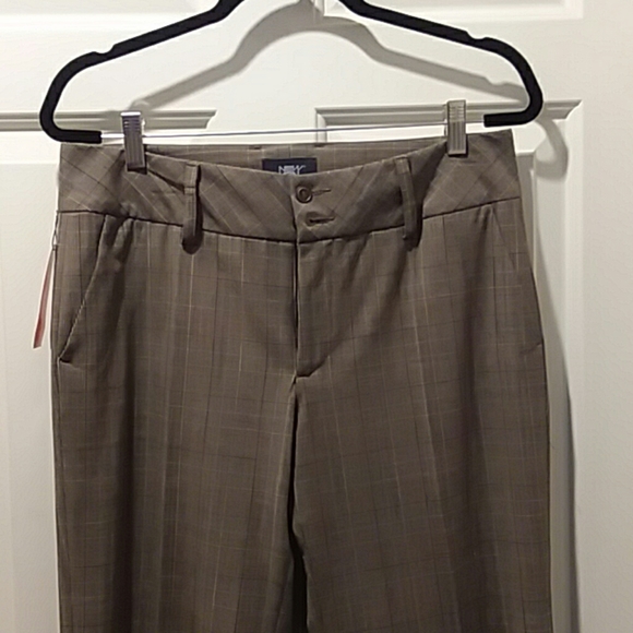 Pants - Picture 2 of 7